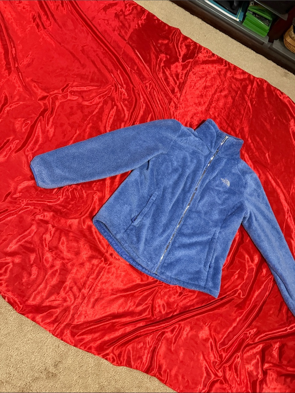WOW POSHMARK - Authentic The North Face Osito Jacket